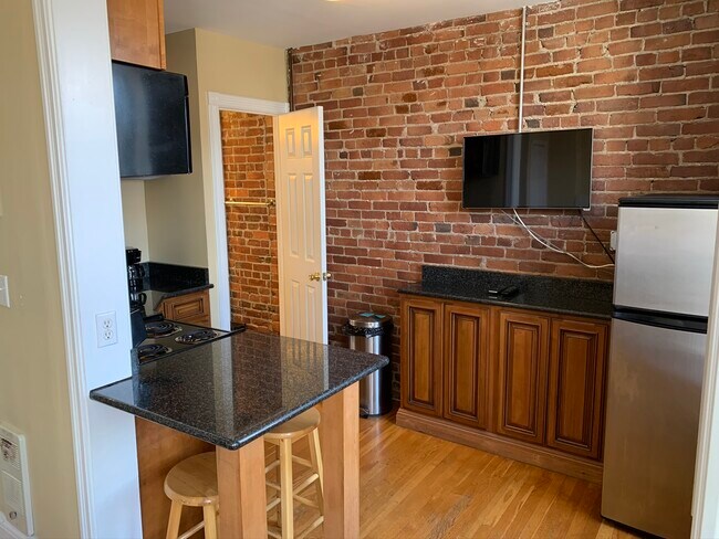 48 Hereford St unit 3, Boston, MA 02115 - photo 3