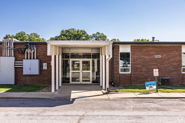 Students at Marionville Elementary go on to attend Marionville Junior High School.