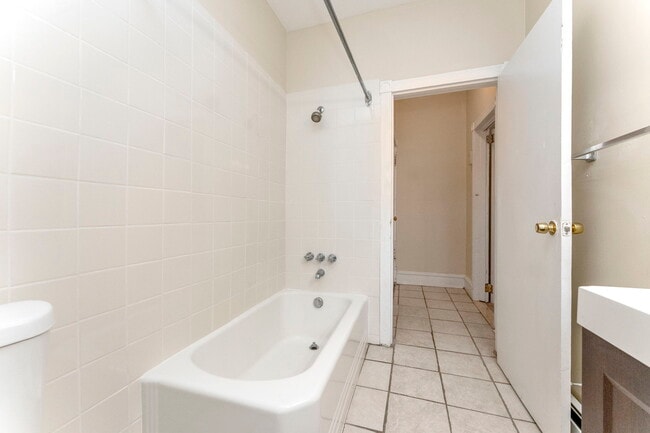 127 E Durham St unit 3, Philadelphia, PA 19119 - photo 5