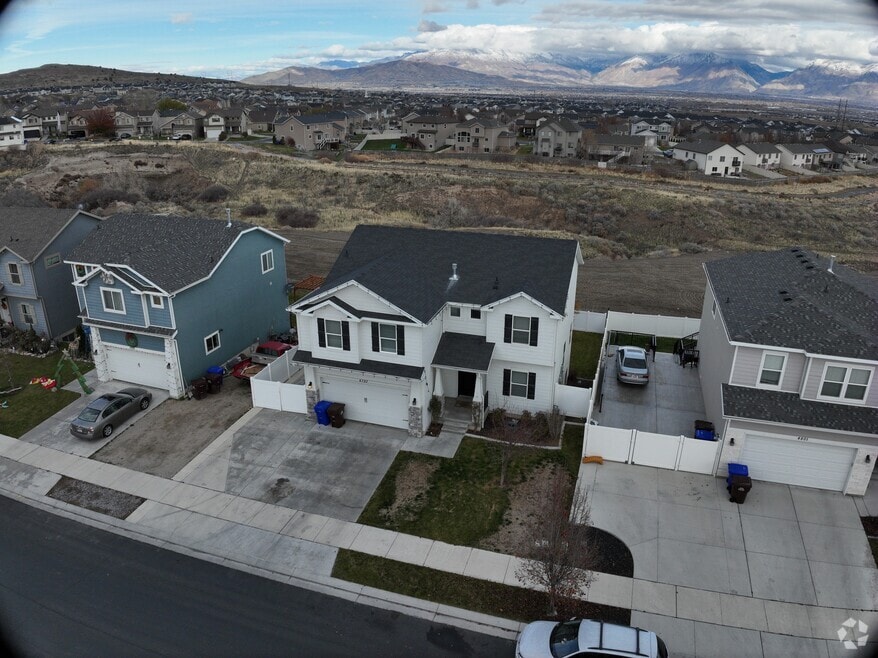 4793 E Silver Ridge Rd, Eagle Mountain, UT 84005 - photo 2