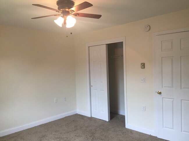 203 Elm St unit 12, Cobleskill, NY 12043 - photo 6