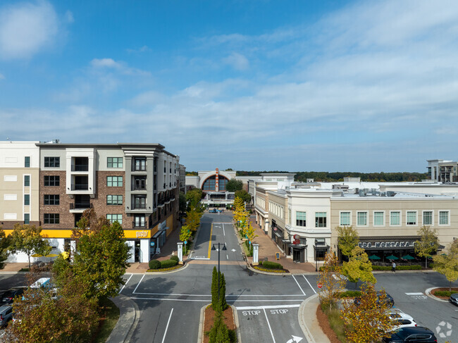 Alpharetta features world-class shopping at Avalon.