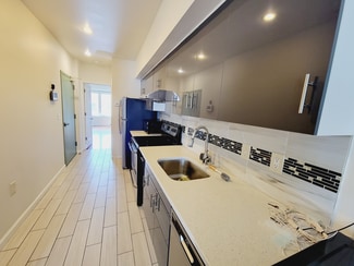 1811 N Gratz St Unit 2, Philadelphia, PA 19121