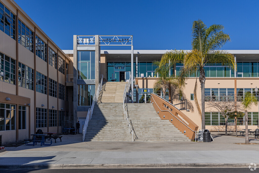 Discover knowledge and excellence at Explorer Elementary School.