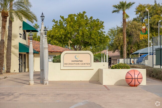Litchfield Park Recreation Center is centrally located and walkable from many nearby homes.