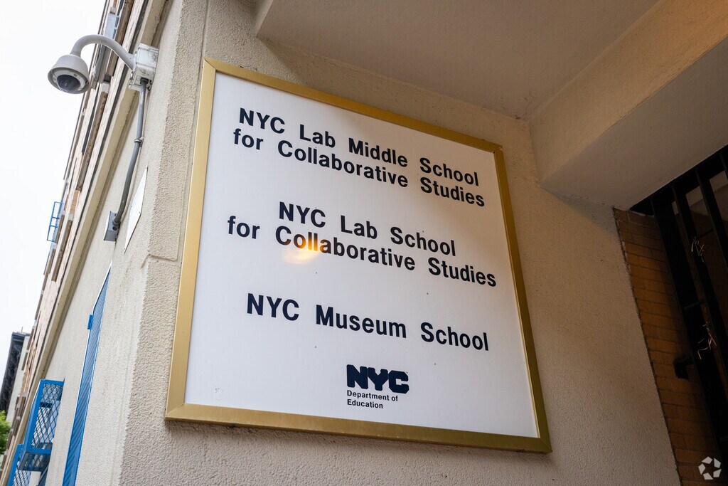 N.Y.C. Lab School for Collaborative Studies, Rankings & Reviews