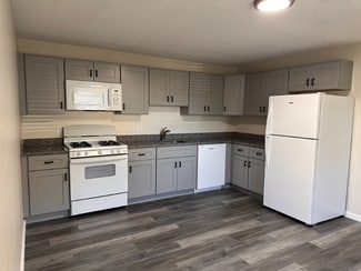 177 West St, Hatfield, MA 01088