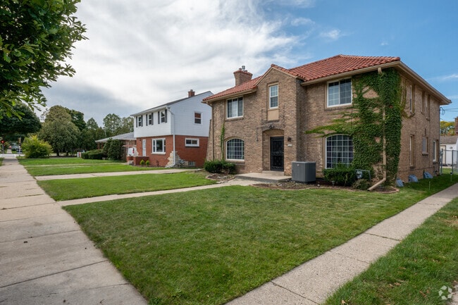 Colonials are nestled into Roosevelt Grove.