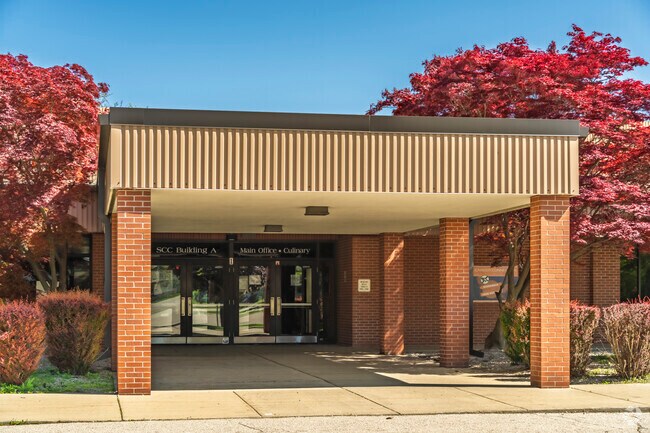 Saginaw Career Complex offers a dynamic learning environment.