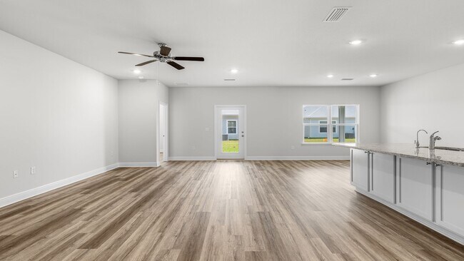 136 Needle Rush Dr, Port St. Joe, FL 32456 - photo 6