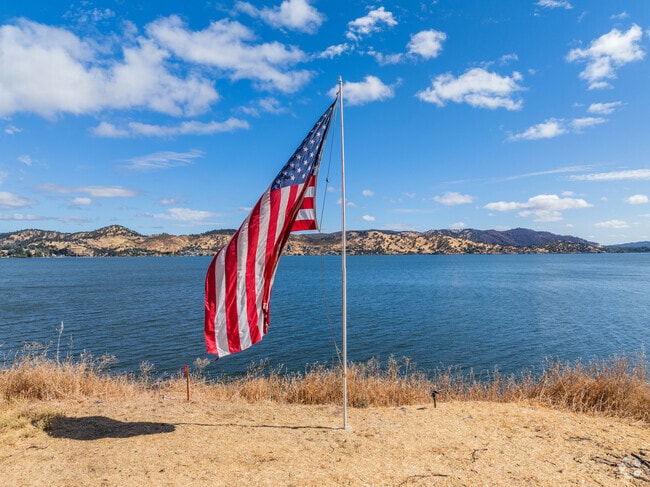 Kelseyville Riviera displays it's patriotism by having numerous large flags waving throughout the city.