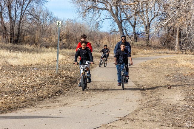 There are several trails that traverse throughout Pueblo.