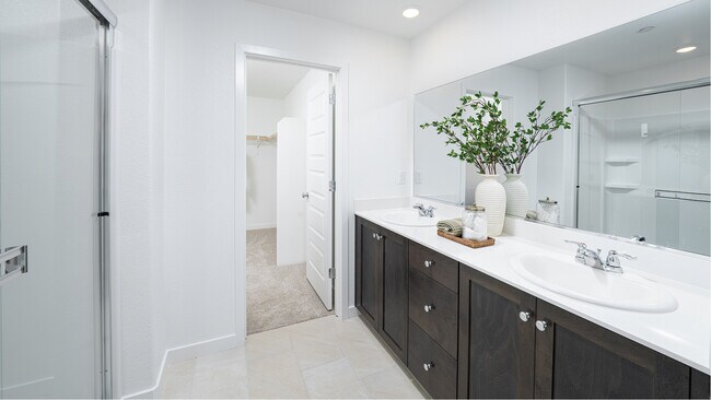 8383 Sinesky Way, Elk Grove, CA 95757 - photo 6