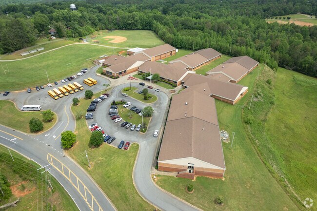 There is great parking at East Rutherford Middle School.