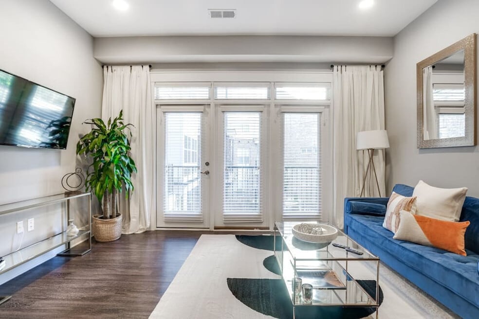 2532 N Decatur Rd unit ID1032135P, Decatur, GA 30033 - photo 1