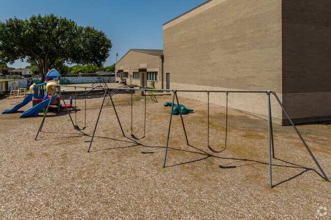 Herfurth Elementary School in Rowlett, provides opportunites for academic growth.