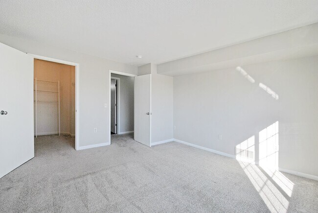 Pendleton Park Apartments, New Hudson, MI 48165 - photo 5