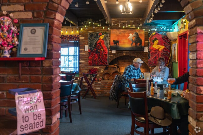 Stewart’s restaurants offer cozy dining and local flavors in Carson City.