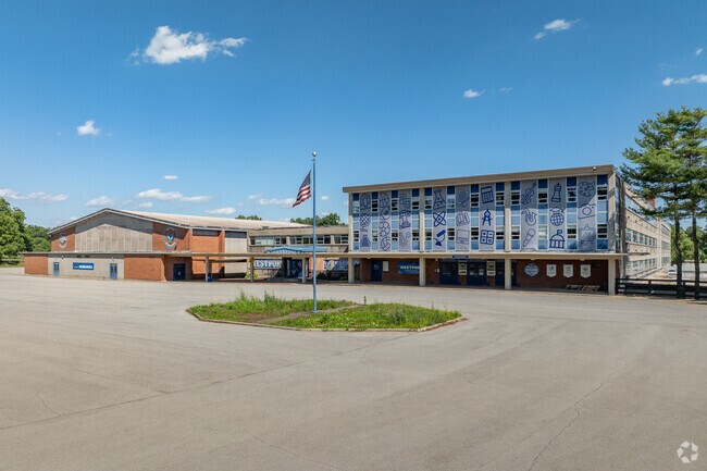 Westport Middle School is a public school located in LOUISVILLE, KY.