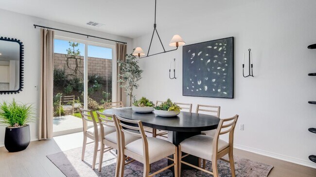 2383 Lionheart Dr, Perris, CA 92570 - photo 4