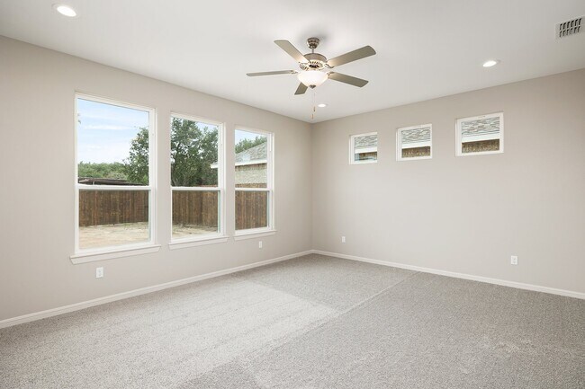 1401 Sambar Loop unit 36811015, Laredo, TX 78045 - photo 7