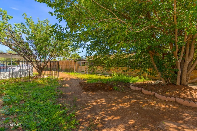 110 E Jennifer Ln, Sierra Vista, AZ 85635 - photo 5