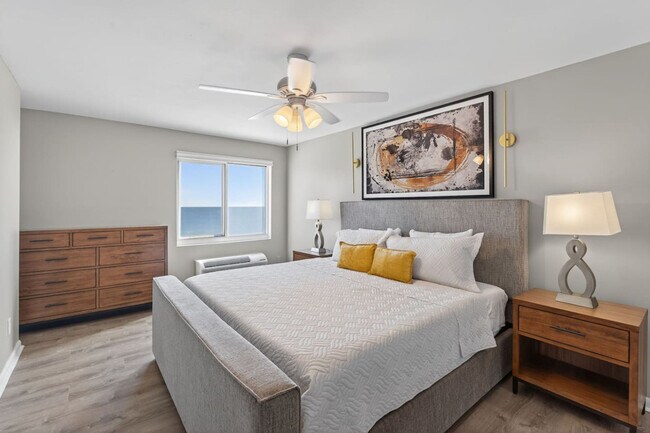 201 Rudee Loop Connector unit ID1353283P, Virginia Beach, VA 23451 - photo 3