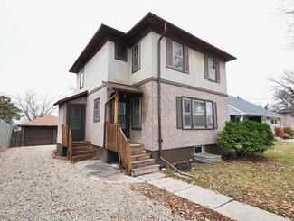 1036 14th St N, Fargo, ND 58102