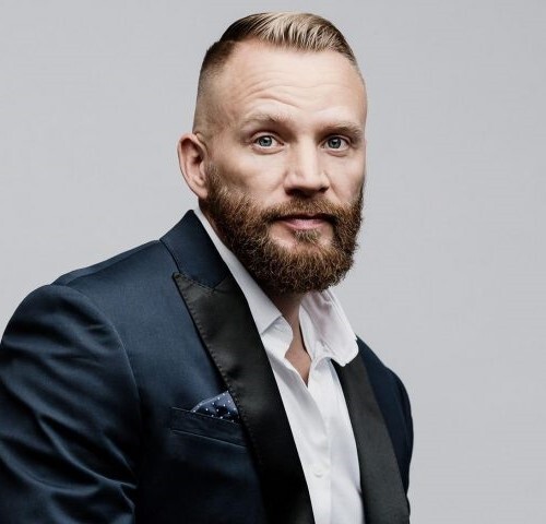 Agent Photo