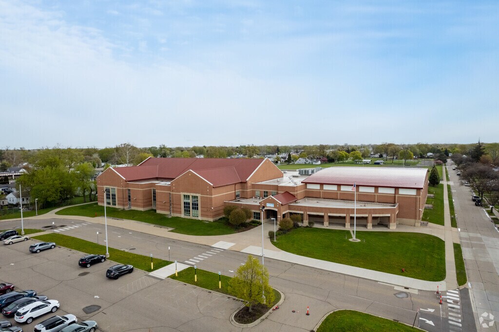 Hazel Park Junior High School, Rankings & Reviews