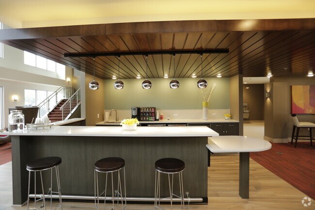 Heights At Linden Square, Gladstone, MO 64118 - photo 3