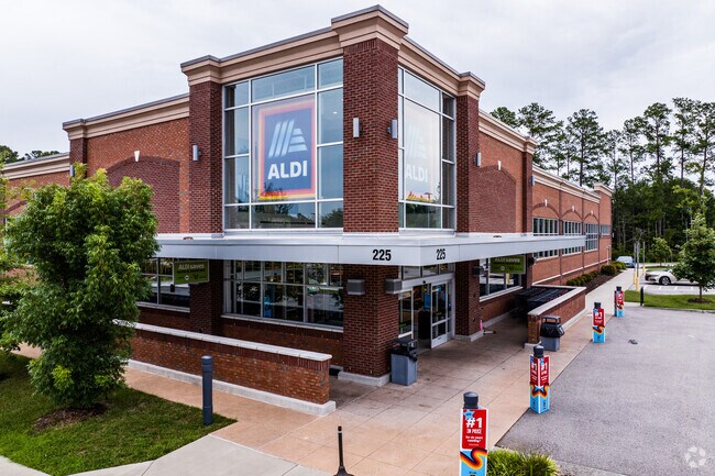 Aldi is the newest grocery store located in the Amberly neighborhood.