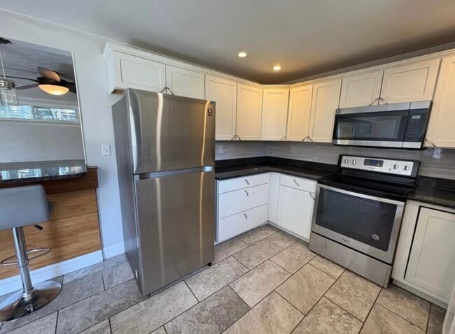 122 Linden St, West Pittston, PA 18643 - photo 4