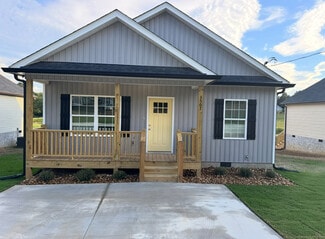 3507 Reed Rd, Tunnel Hill, GA 30755