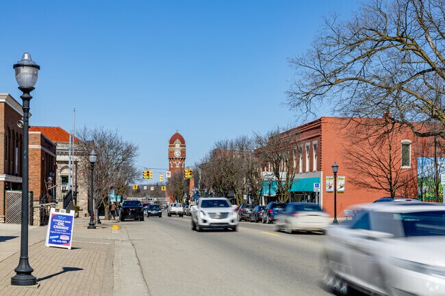 Chelsea's walkable downtown is never more than a fifteen-minute walk from Sylvan Township.