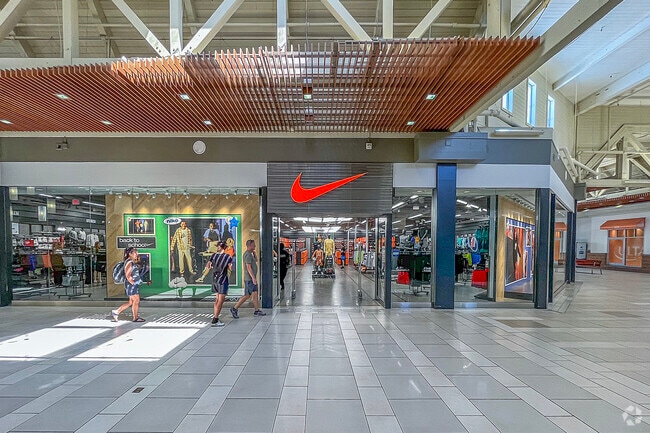 Shop at popular apparel brands at The Marketplace at Factoria.