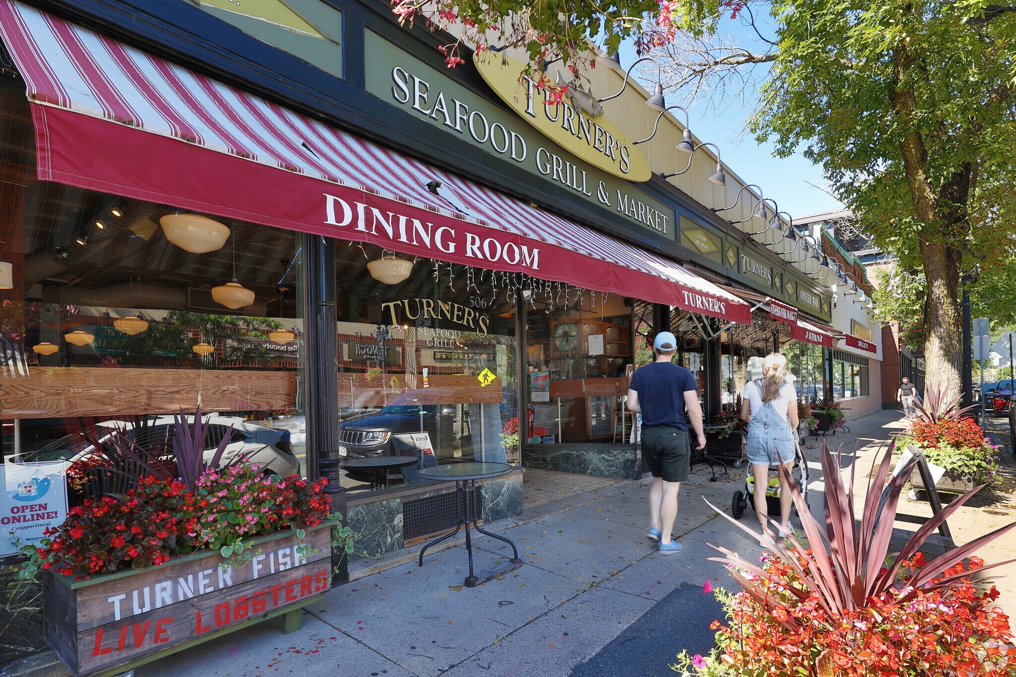 Turner’s Seafood Grill & Market in Downtown Melrose is a popular place for fresh seafood.