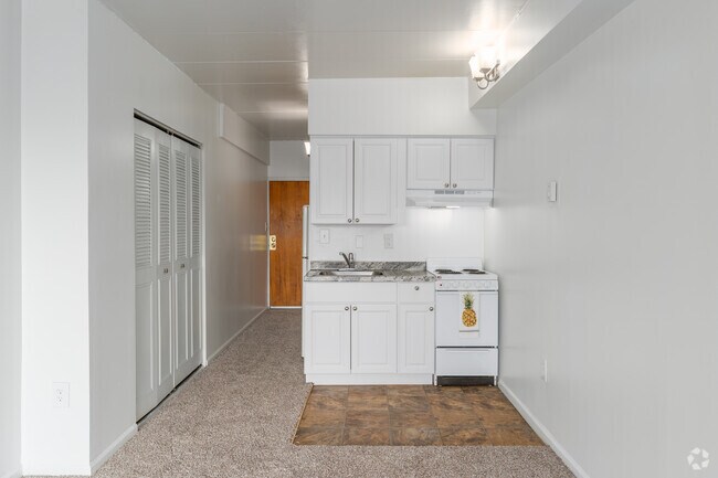 Bridgeport Suites, Bridgeport, PA 19405 - photo 6