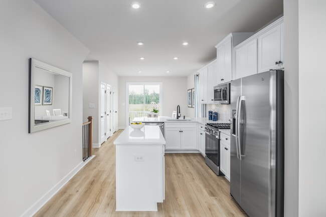 835 Lennox St, Baltimore, MD 21217 - photo 5