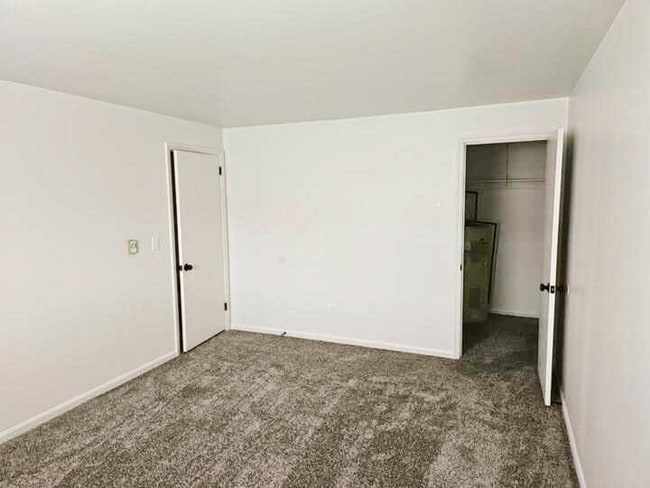 5856 Highview Dr unit Highview Drive 5856-, Milford, OH 45150 - photo 6