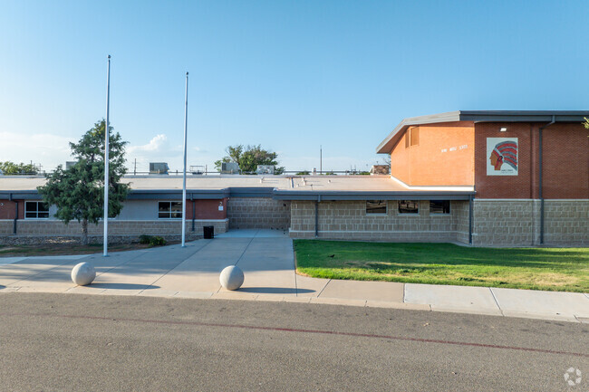 Bowie Middle School is part of the Amarillo Independent School District.