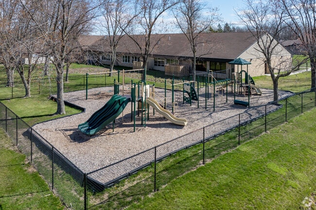 Aquinas Catholic Community School
Private Pre-K, Elementary & Middle School playground.