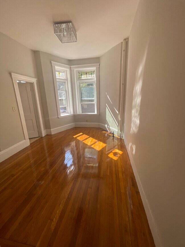 38 Hemenway St unit 1, Boston, MA 02115 - photo 3