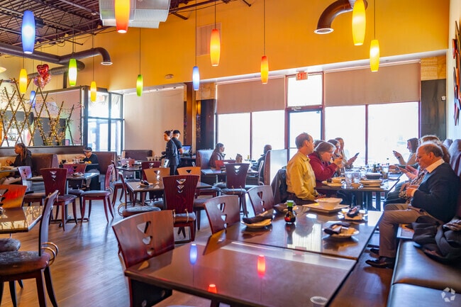 Check out Blue Moon near Northridge, whichhas excellent sushi, sashimi and tempura.