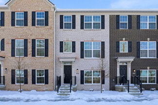 6614 Halsey St, Zionsville, IN 46077