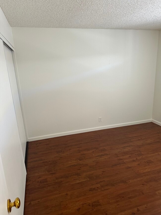 433 S Manhattan Place unit unknown, Los Angeles, CA 90020 - photo 4