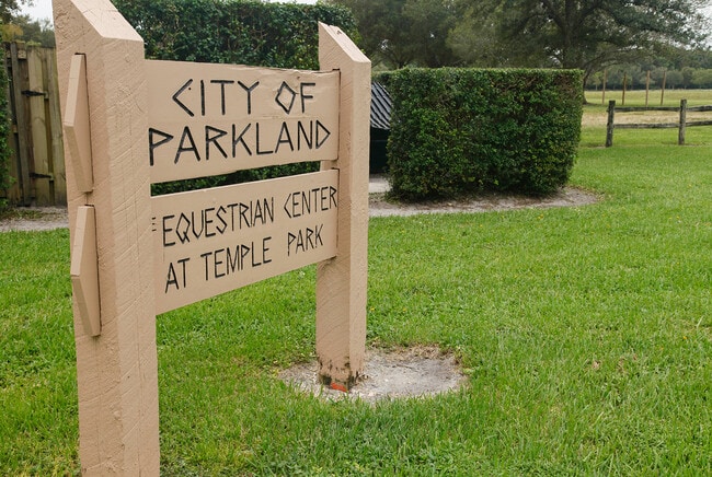Parkland Equestrian Center Temple Park