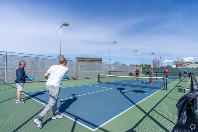 Lazier Park features new pickleball courts in Quincy.