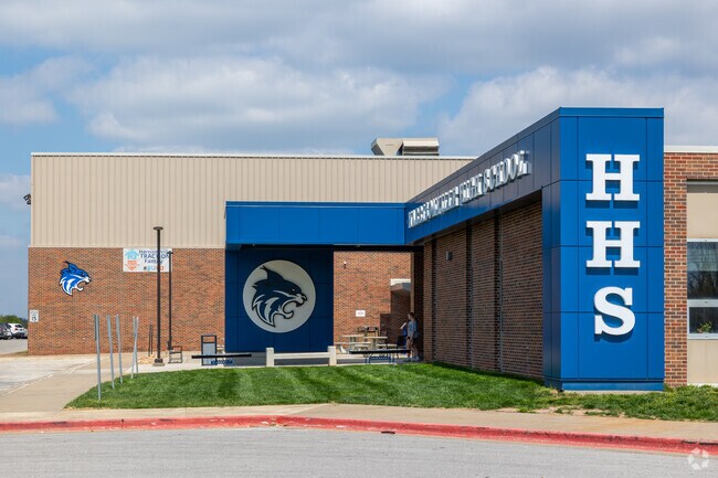 Harrisonville High School offers Advanced Placement courses and honors students in the top 15% of their class at the end of each school year as part of the Excellence in Academics program.