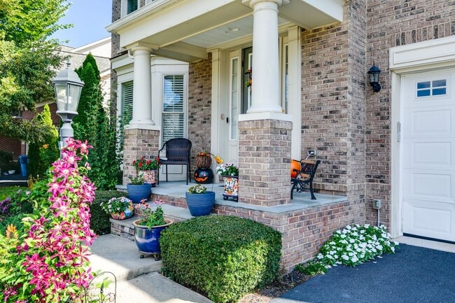 23582 Prosperity Ridge Place, Brambleton, VA 20148 - photo 5